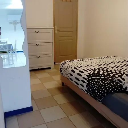 Des Grenadiers * Balaruc-les-Bains