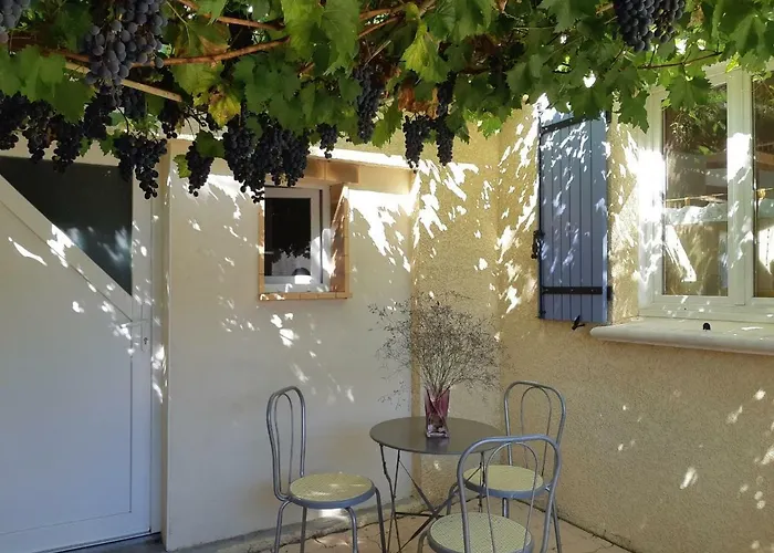 Apartament Des Grenadiers